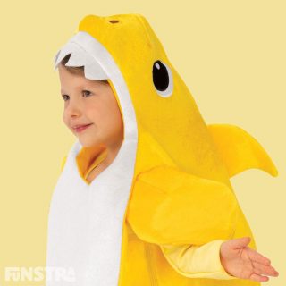 The Baby Shark outfit consists of a plush romper jumpsuit with cut-out hole for face and felt teeth and will be a popular costume as this musical Baby Shark costume plays the Baby Shark song.