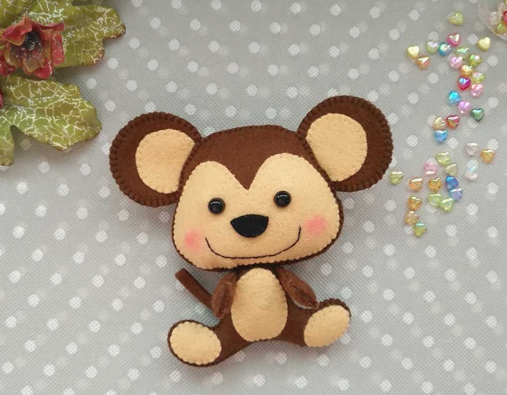 Felt animal stuffies so you can create your own crafting companion