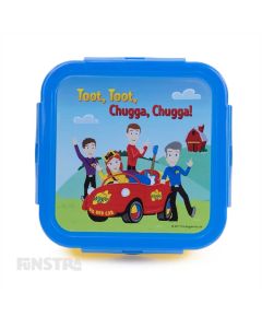 Toot toot, chugga, chugga, Big Red Car! Join Emma, Lachy, Simon and Anthony for lunch with this fun lunch box.