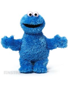 The lovable and huggable foodie, Cookie Monster, from the Sesame Street GUND plushy collection loves eating cookies and will surely brighten any day!
