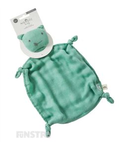The dinosaur comforter blanket is ultra soft for baby and is made of 100% cotton double muslin fabric with embroidered features in a shade of forest green and is the perfect dinosaur cuddle companion to comfort your little one.